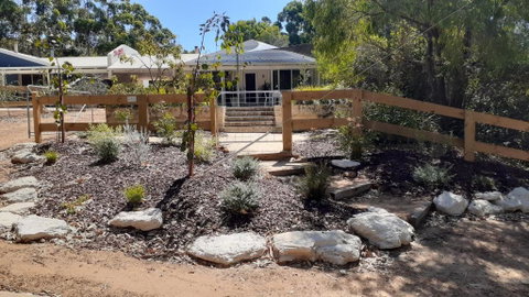 Salt Life - Accommodation Kalgoorlie 1