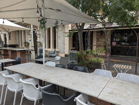 Rob Roy Room 1 - Accommodation Kalgoorlie 1