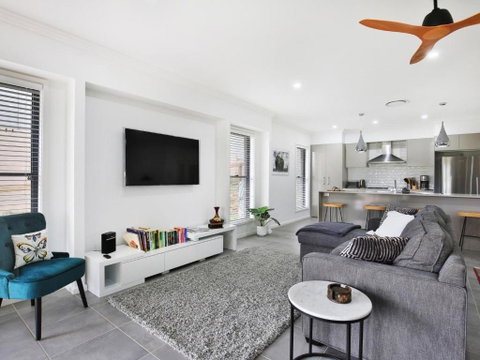 Rockwall I Pet Friendly I Fire Pit - Accommodation Kalgoorlie 0
