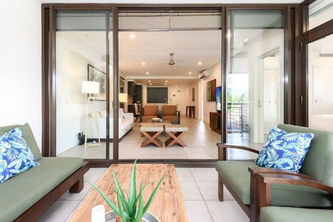 Rooftop Tranquility At Stunning Temple Resort - Accommodation Kalgoorlie 1
