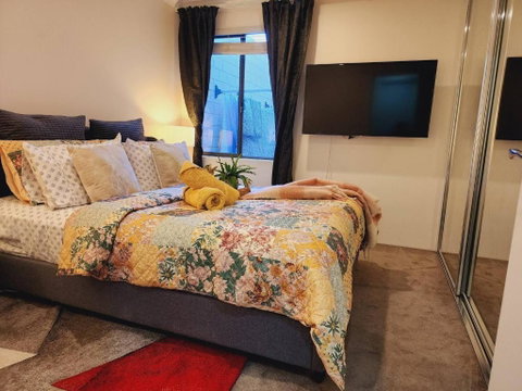 Room In Guest Room - Private Room In A Charming Hampton-style Home Ten Minutes From Fremantle Port - Accommodation Kalgoorlie 2