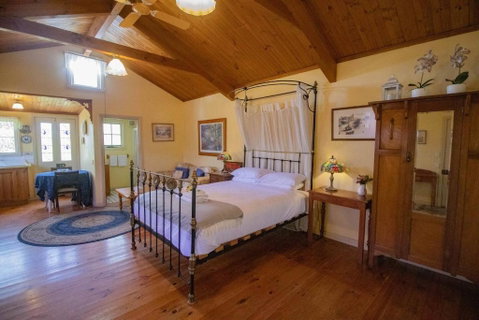 Rose Petal Cottage - Accommodation Kalgoorlie 2
