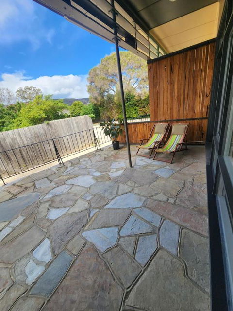 Rosebud Retro Retreat - Accommodation Kalgoorlie 3