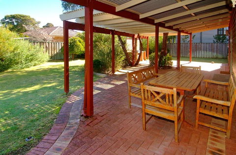Rosewood Cottage - Accommodation Kalgoorlie 0