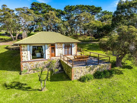 Rustic Cottage - Accommodation Kalgoorlie 0