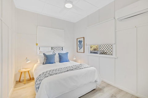 Sage Cottage! CBD Perfection! - Accommodation Kalgoorlie 2