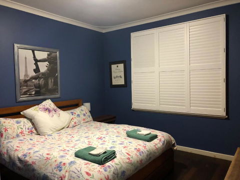 Salt 112 House - Accommodation Kalgoorlie 2