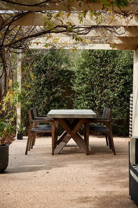 Salt Air Hideaway With Lush Backyard - Accommodation Kalgoorlie 1