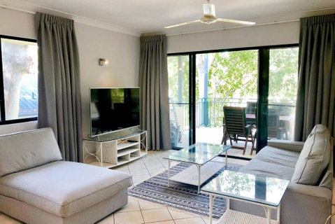 Salt & Sand - Tropical Oasis Footsteps To Beach - Accommodation Kalgoorlie 1