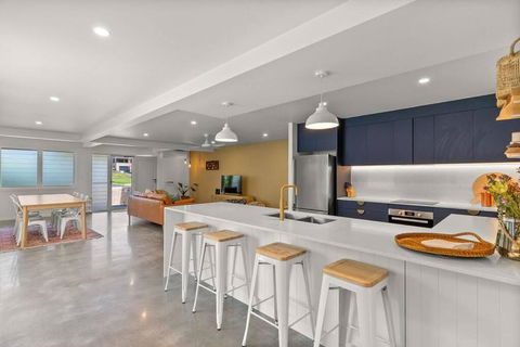 Salty Crab Bungalow - Accommodation Kalgoorlie 0