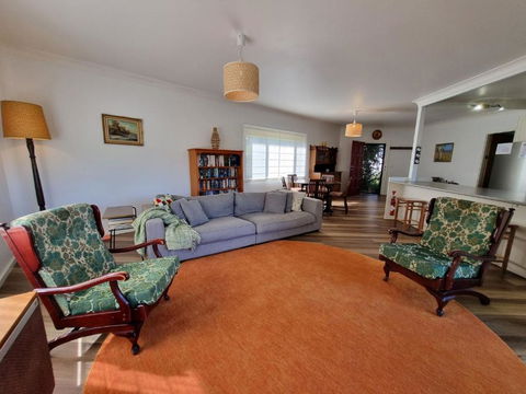 Salty Dog - Accommodation Kalgoorlie 1