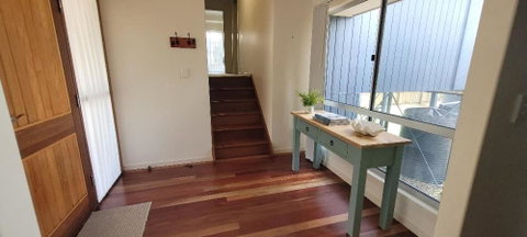 Salty Souls - Accommodation Kalgoorlie 2