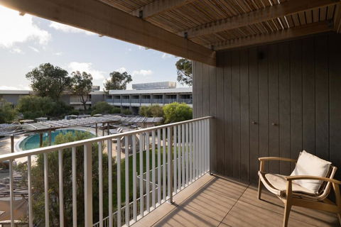 Samphire Rottnest - Accommodation Kalgoorlie 2