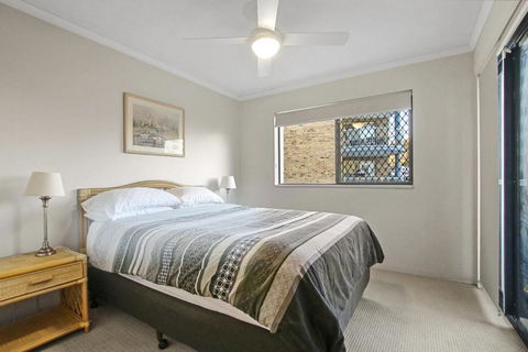 Sandalwood Unit 1 66 Lower Gay Tce - Accommodation Kalgoorlie 1