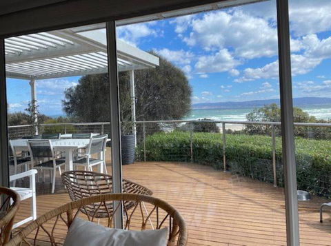 Sandbar Beach House - Accommodation Kalgoorlie 0