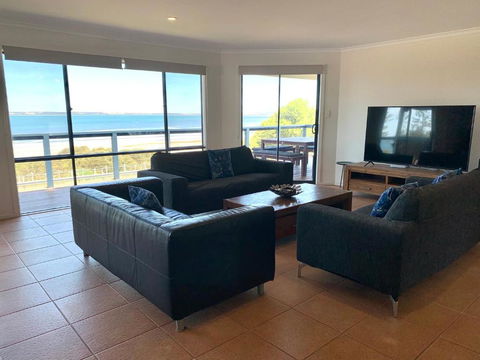 Sandcastle - A Esplanade Place, Stunning Views - Accommodation Kalgoorlie 1