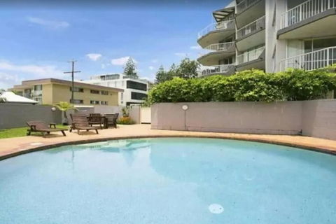 Sandown - Hosted By Burleigh Letting - Accommodation Kalgoorlie 0