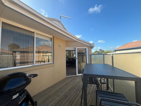 Sandpiper 10 - Close To Town And Beach - Accommodation Kalgoorlie 3