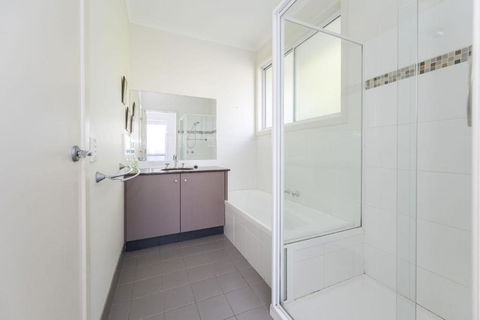 Sandpiper 5 - Close To Town And Beach - Accommodation Kalgoorlie 3