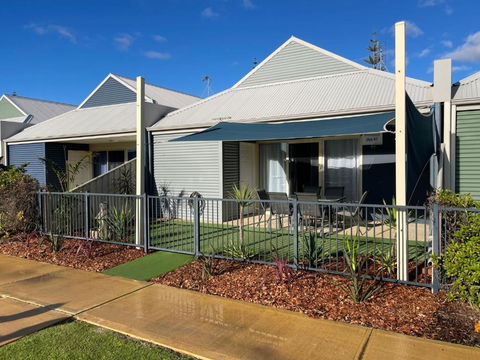 Sandpiper Escape - Accommodation Kalgoorlie 0