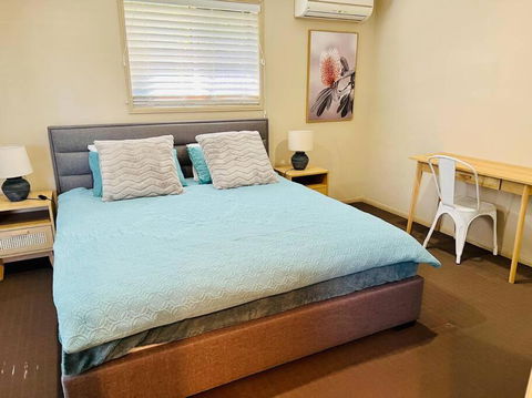 Sandstone Point Holiday Home - Accommodation Kalgoorlie 3