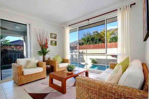 Sandstone Point Luxury 5 Bedroom Home - Accommodation Kalgoorlie 1