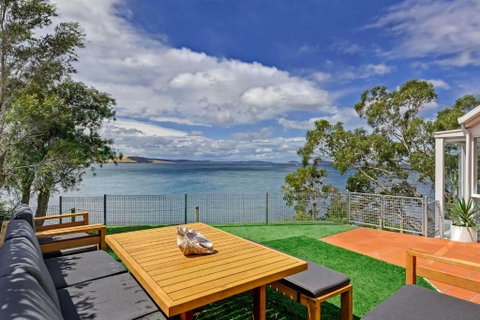 Sandy Bay Beachfront Oasis Direct Beach Access - Accommodation Kalgoorlie 0