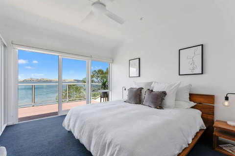 Sandy Bay Beachfront Oasis Direct Beach Access - Accommodation Kalgoorlie 3