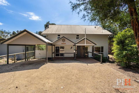 Sandy Bay Getaway W Spa 4 Bdr - Accommodation Kalgoorlie 3
