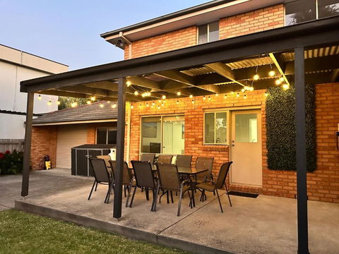 Sandy Beach House Cowes - Accommodation Kalgoorlie 0