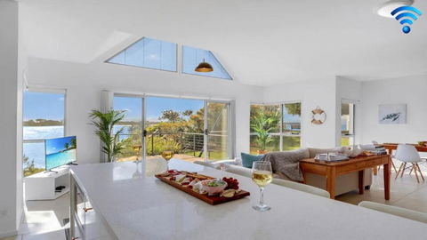 Sandy Cove - Accommodation Kalgoorlie 0
