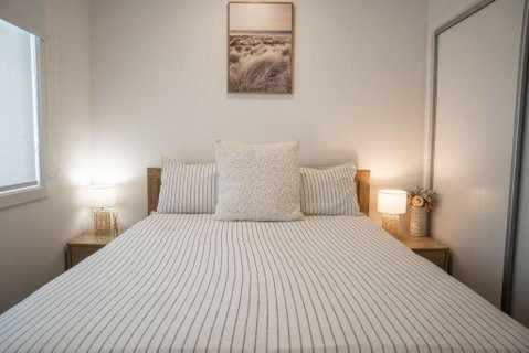Sandy Feet Retreat - Accommodation Kalgoorlie 0