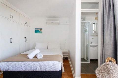 Seaside Studio Apartment - North Fremantle - Accommodation Kalgoorlie 3