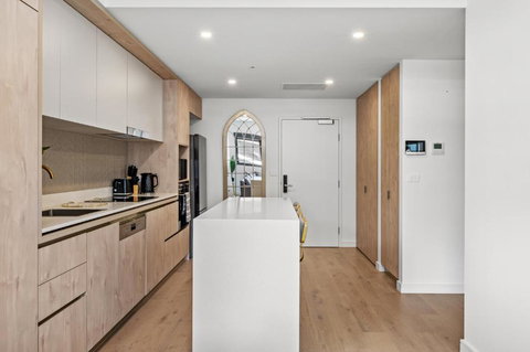 Sky Luxury Inc With Pool Gym Wifi - Accommodation Kalgoorlie 1