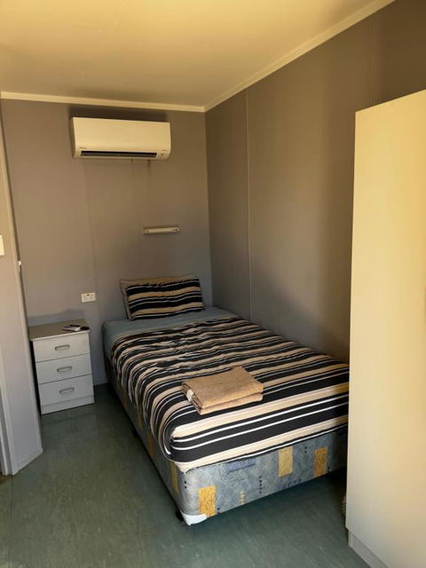Summer Port Lodge - Accommodation Kalgoorlie 3