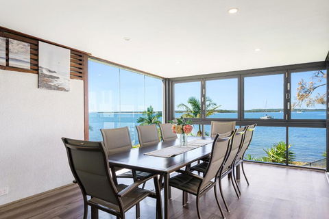 Taren Point Luxury 4Br House With Best Bay View - Accommodation Kalgoorlie 2