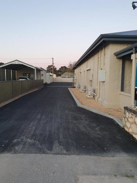 The Bend Abode - Accommodation Kalgoorlie 3