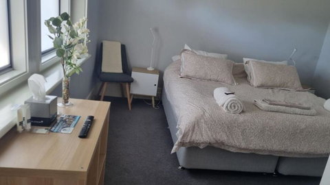 The Bend Abode - Accommodation Kalgoorlie 1