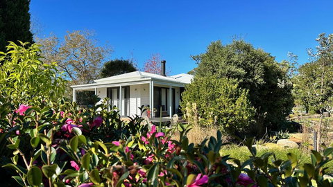 The Getaway - Galston - Accommodation Kalgoorlie 0