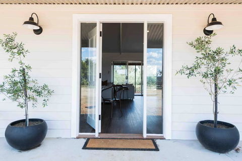 The Bungalow Cottage - Accommodation Kalgoorlie 1