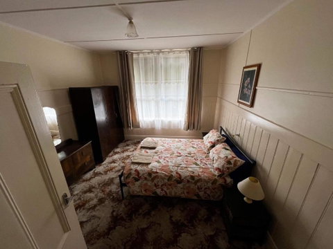 The Crooked Cottage - Accommodation Kalgoorlie 3