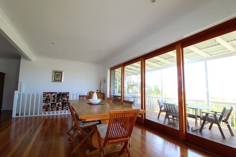 Beau Soleil, 28 East Street - Accommodation Kalgoorlie 1