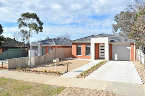 Beischer Apt A - Accommodation Kalgoorlie 1