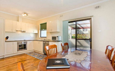 Bella Vista - Accommodation Kalgoorlie 3