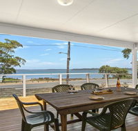 Bellevue - overlooking serene Lake Woolumboola - Accommodation Kalgoorlie