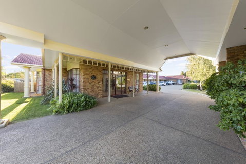 Best Western Ambassador Motor Inn & Apartments - Accommodation Kalgoorlie 2