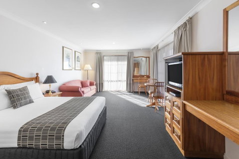 Best Western Ambassador Motor Inn & Apartments - Accommodation Kalgoorlie 0