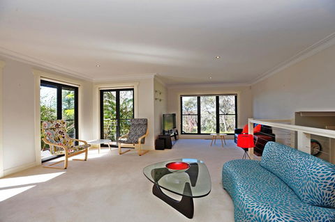 Black Cockatoo Retreat - Accommodation Kalgoorlie 2