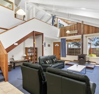 Black Dolphin Waterfront Townhouse - Bay Views - Accommodation Kalgoorlie