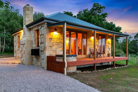 Blackwood Park Cottages Mole Creek - Accommodation Kalgoorlie 0